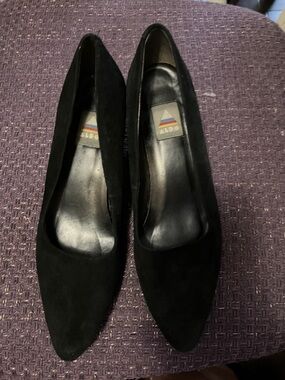 Aldo Black Suede Pointed-Toe Heels